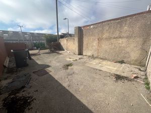 Photo 9- click for photo gallery